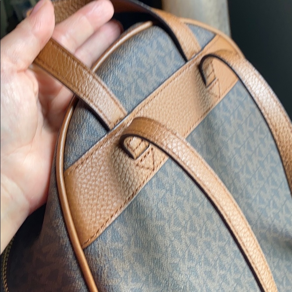 Michael Kors abbey backpack - Picture 8 of 9